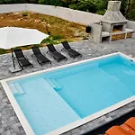 וילה Pinia With Pool, *